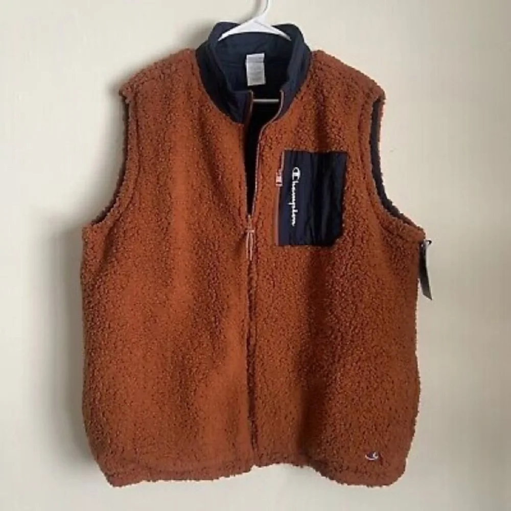 Champion AOP Reversible Deep High Pile Shearling Sherpa Vest Size Medium NWT